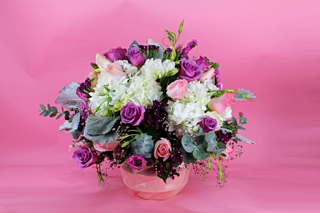 Aniversario en Tonos Rosas con 36 rosas