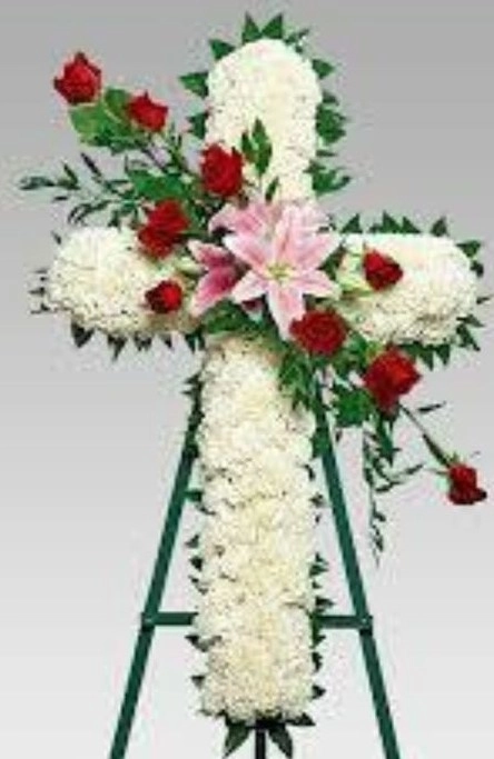 Arreglo Funerario en Forma de Cruz