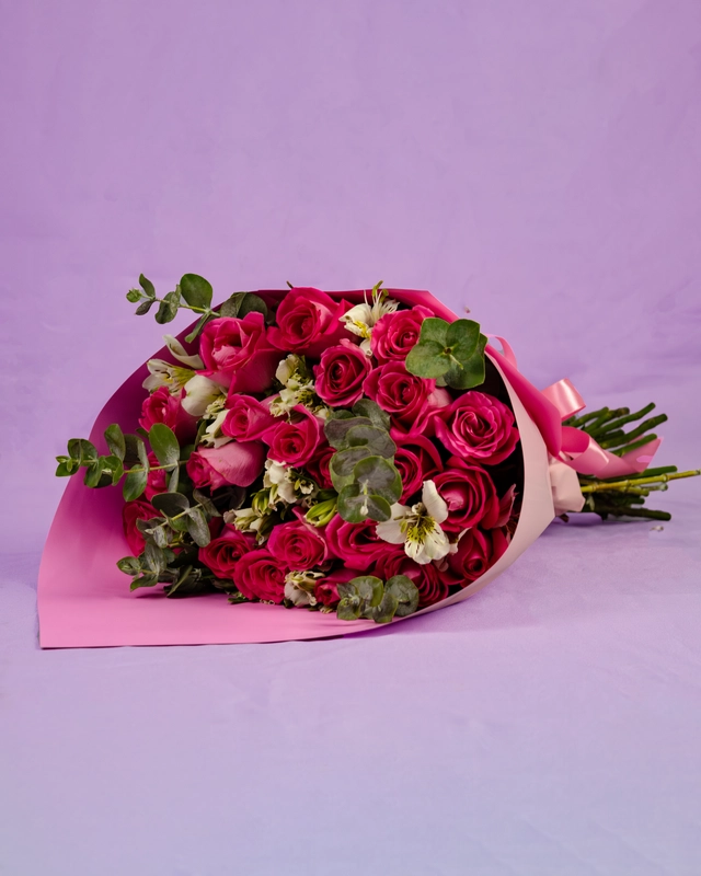 Bouquet Sensación de 24 Rosas Rosas